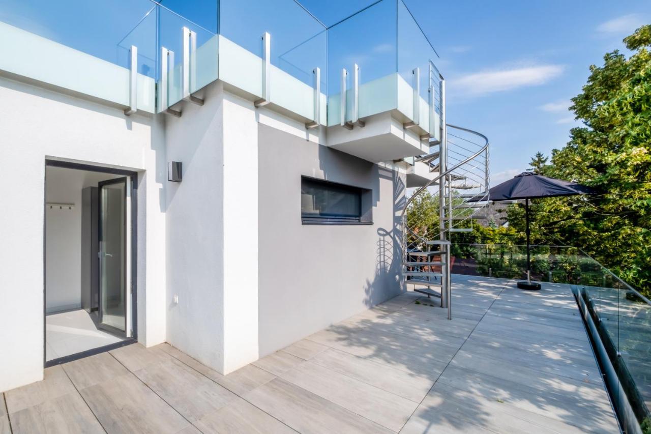 Mf Villa Nuvola 希欧福克 外观 照片